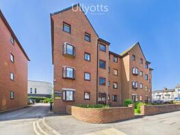 Flat 8, Bayside Flats, York Road, Bridlington YO15 2PQ