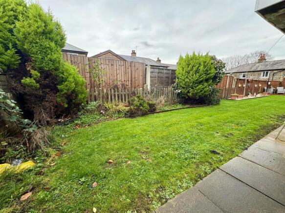 1 bed Flat for sale Image 8