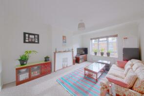 5, Somerset Lodge, Courtlands, Maidenhead SL6 2PT