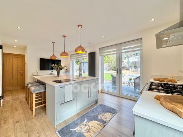 Arran Crescent, Beith kitchen pic