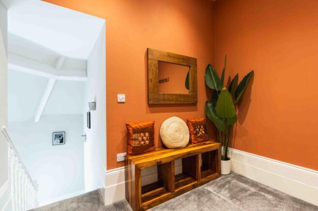 2 bed Apartment for sale Image 5