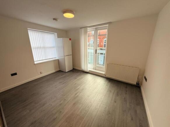 WhatsApp Image 2026-04-13 at 16.34.18 (5).jpeg