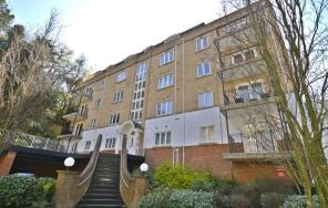 18, Melford Court, St Peter's Road, Bournemouth BH1 2LS