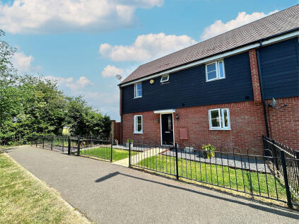 Lotus Mews, Dunstable