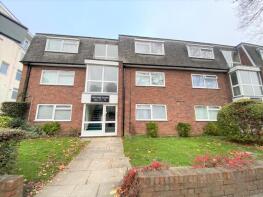 13, Neyland Court, Pembroke Road, Ruislip HA4 8NQ