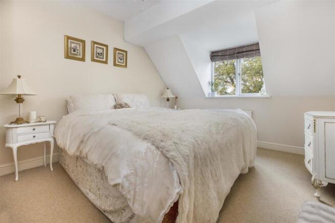 9 Bedroom 3.jpg