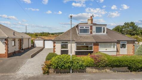 28 Moor Grove, Shelf, HX3