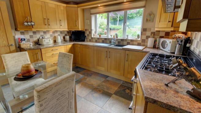 Kitchen (from utility)