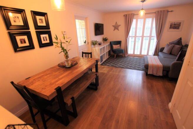 Lounge/Diner