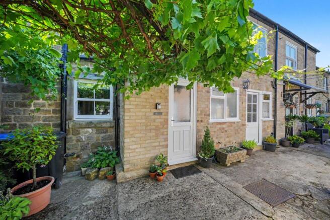 1 bed Terraced for sale Image 9