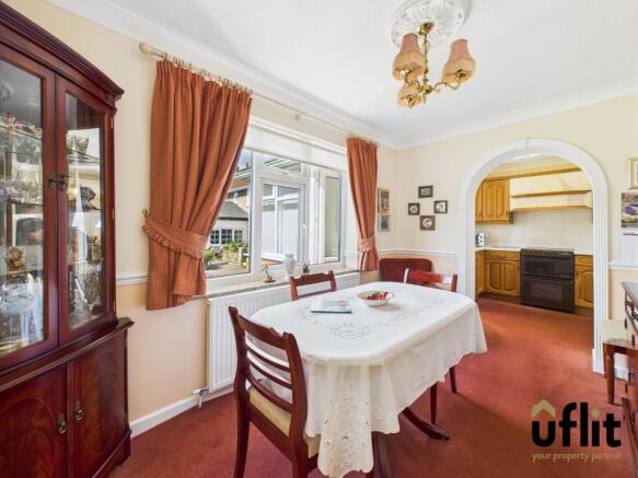 2 bed Detached Bungalow for sale Image 7
