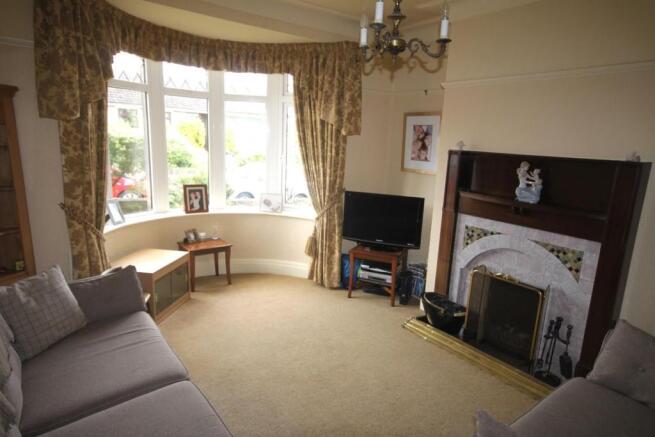 SITTING ROOM
