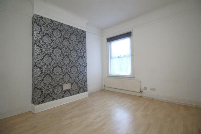 flat a bedroom .JPG