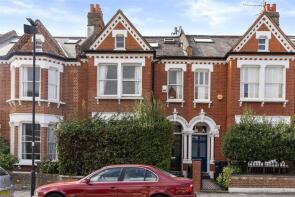 16, Lessar Avenue, London SW4 9HJ