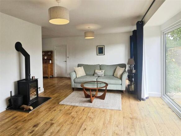Living/Sitting Room