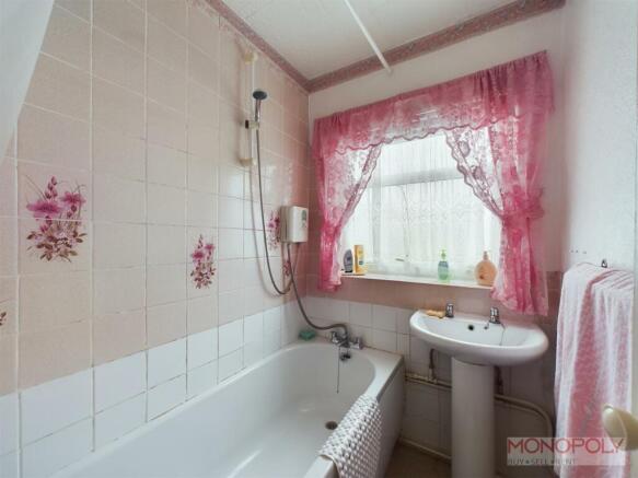 CAM01979G0-PR0212-STILL012.jpg