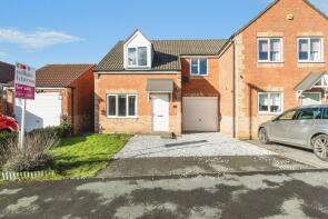 6, Seaton Crescent, Knottingley WF11 0HU