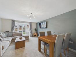 14, Knavesmire Avenue, Laughton Common, Sheffield S25 3RP