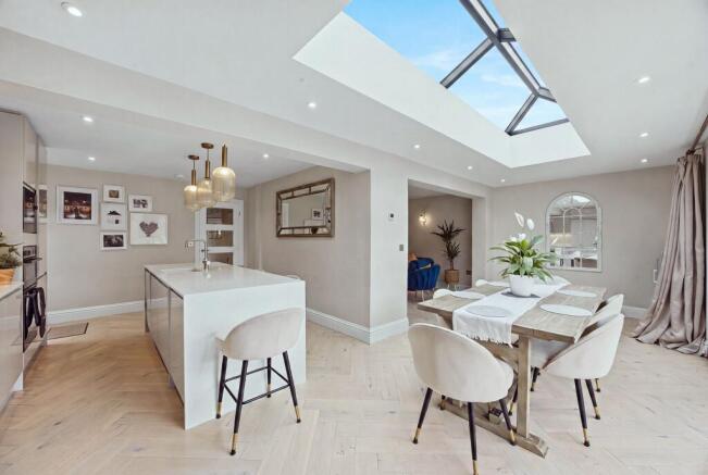 Kitchen / Diner