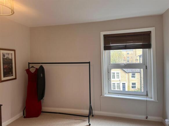 2 bed Apartment for sale Image 9