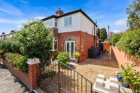 Seedley Park Road, Salford, M6