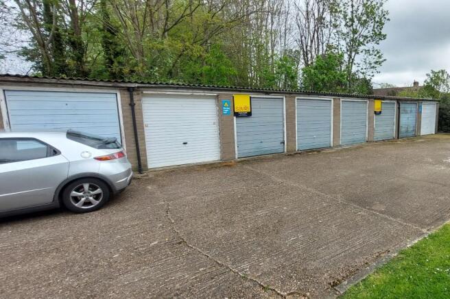 Garages 3,4,5,6,7,8  The Chestnuts, Gwydor Road, Beckenham, Kent, BR3 4DU