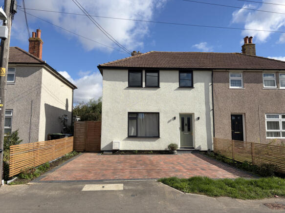 3 Bedroom Semi Detached for Sale