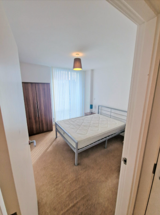 1 bed Apartment to rent Image 4