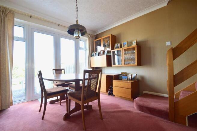 Lounge/Diner
