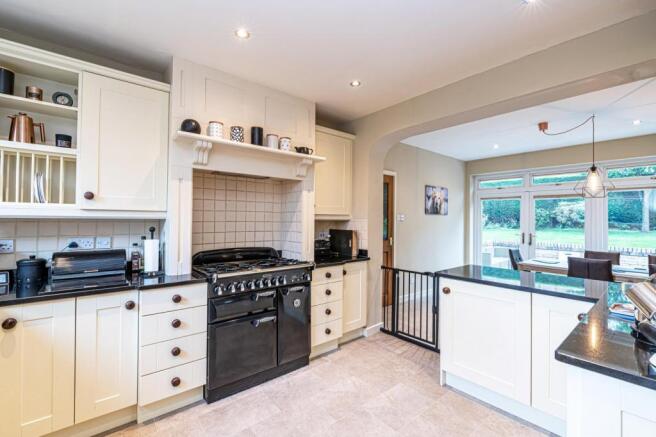 Kitchen/Breakfast Ro