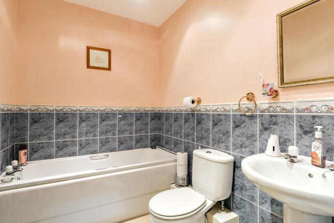 Photo 17