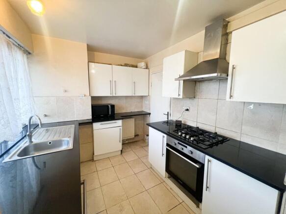 Beehive Court IG1