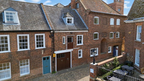 Kings Staithe Square, King's Lynn, PE30