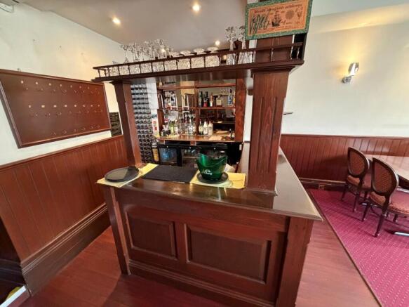 20 high street bar.jpg