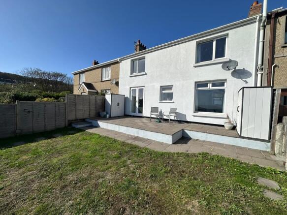 4 Bedroom Mid Terraced House for Sale