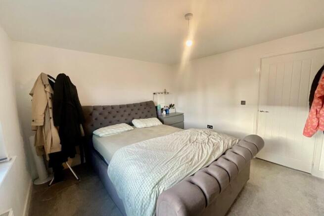 3 bed Semi-Detached for sale Image 11