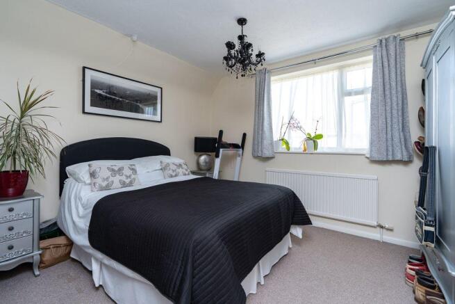 Bedroom 2 (Double)