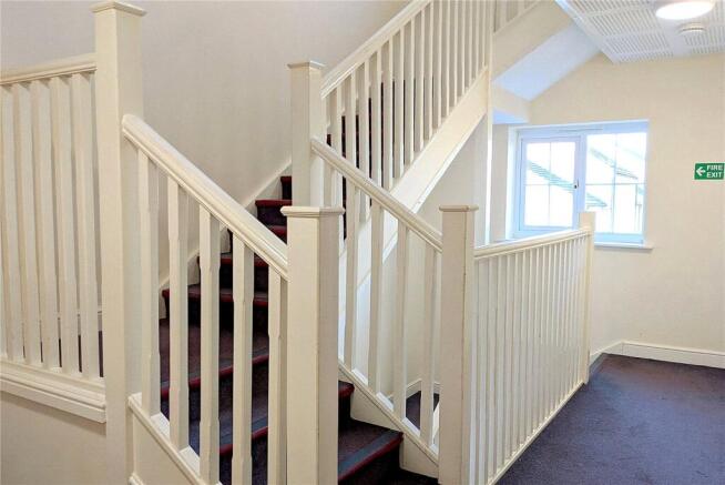 2 bed Apartment for sale Image 11