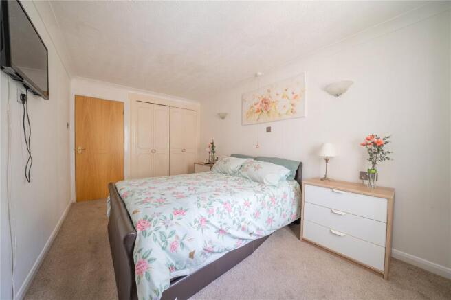 1 bed Apartment for sale Image 8