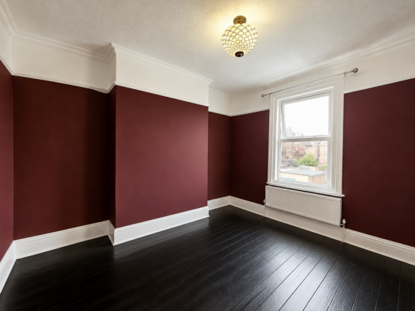 4 bed Semi-Detached for sale Image 12