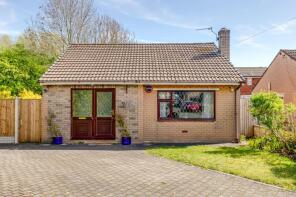 34, Oak Avenue, Wigan WN2 5XH