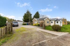 1, Furzens Lane, Elmstone Hardwicke, Cheltenham GL51 9TQ