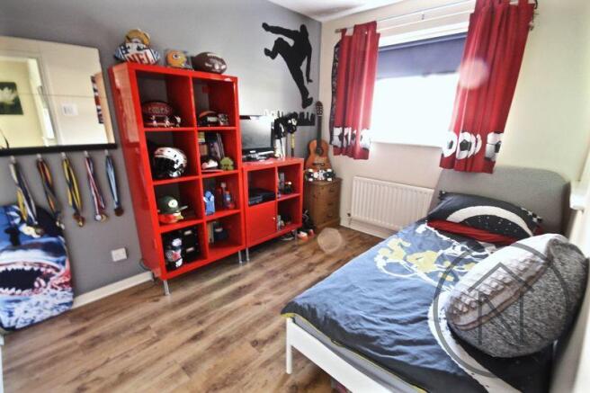 Photo 12