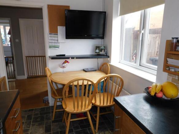 Kitchen 4
