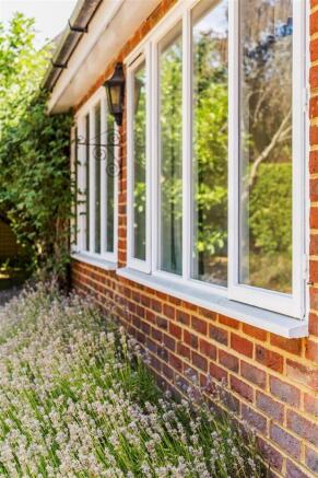 house. estate agency Dunsfold The Chestnuts