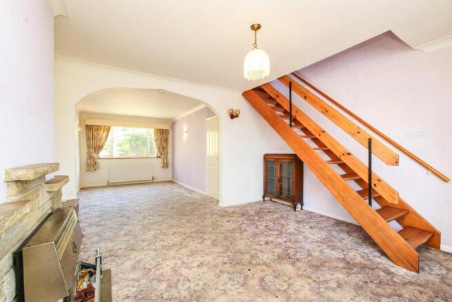 3 bed Semi-Detached Bungalow for sale Image 6