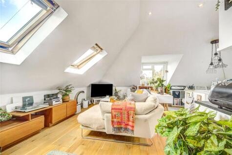 Graham Avenue, Mitcham, CR4