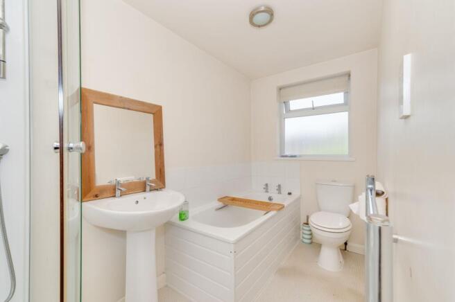 2 bed Terraced for sale Image 12