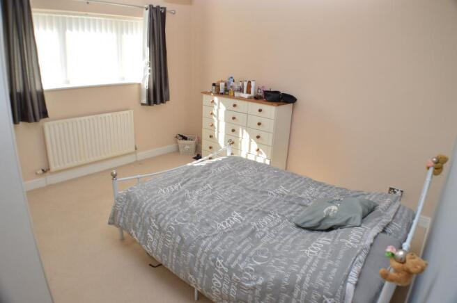 Bedroom 2 (Double)