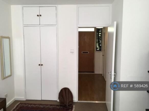 Bedroom. 3